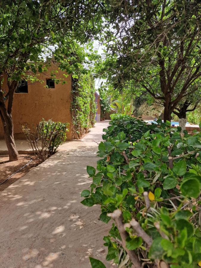 Le Domaine De Carole Marrakech Bed and Breakfast Douar Akkara Exteriör bild