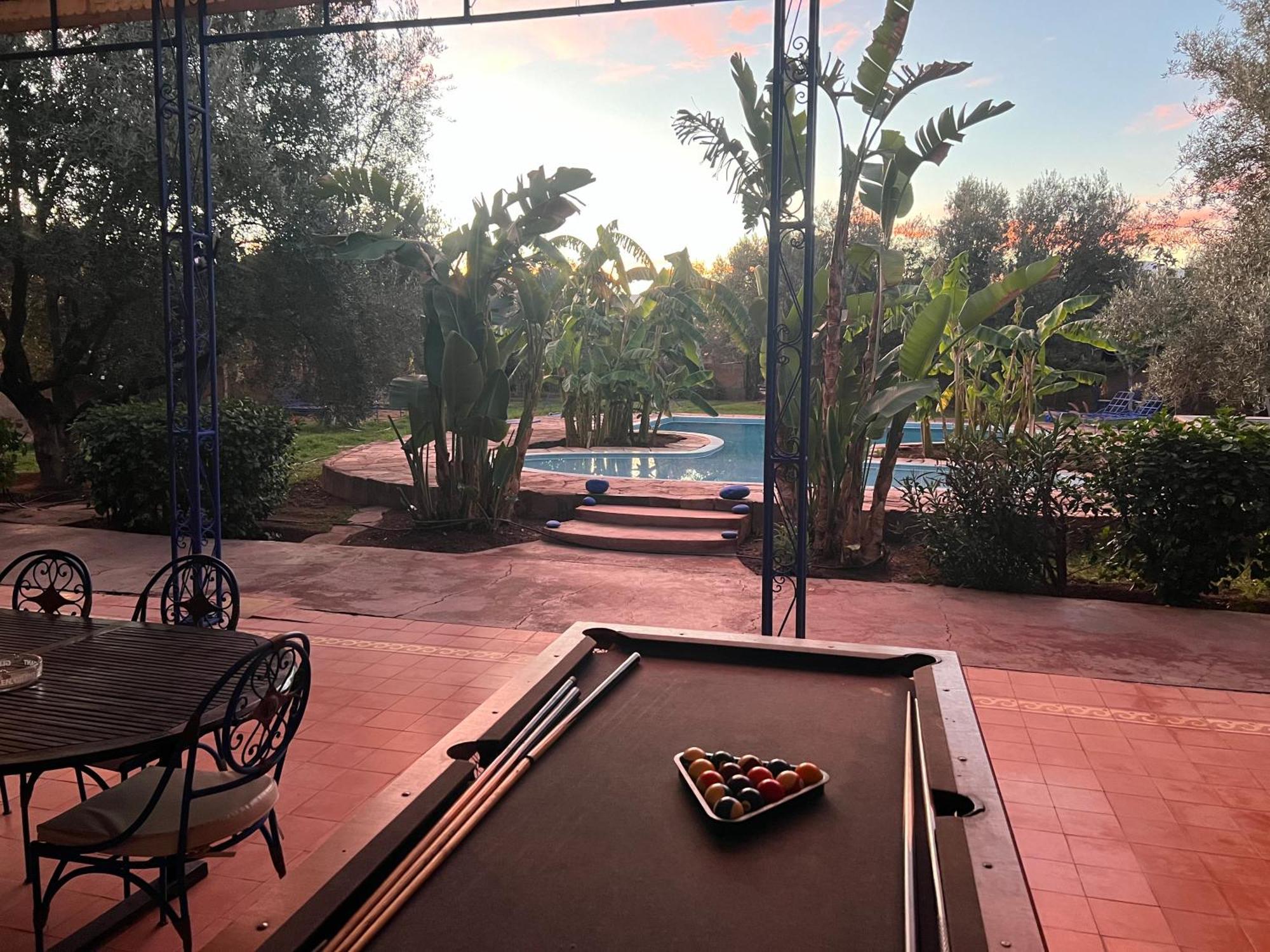 Le Domaine De Carole Marrakech Bed and Breakfast Douar Akkara Exteriör bild